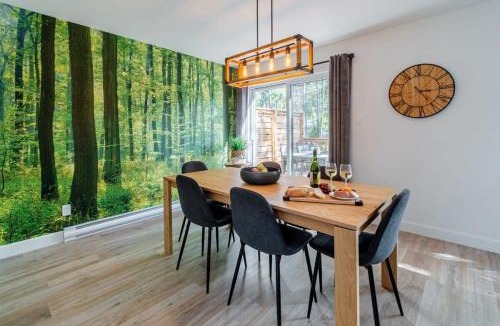 Pont-Rouge Ski Chalet | Le Taiga - Pool Table Nature Pet Friendly