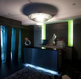 Neuhutten Hotel | Le Temple