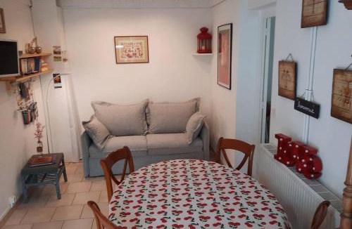 Vinsobres House | Le Temps Des Cerises.