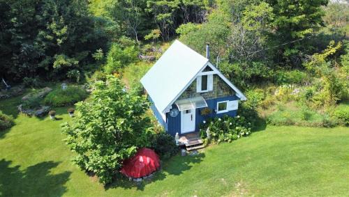 Tay Valley Ski Chalet | Le Temps Perdu