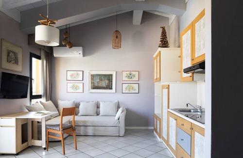 Monte House | Le Terrazze Sul Lago Residence & Hotel