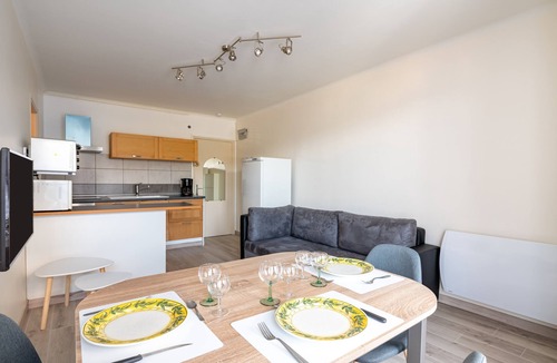 Amelie-les-Bains-Palalda Apartment | Le Thalasso - Apt classé 3* à 50 m des thermes