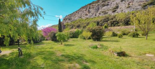 Beaumont-du-Ventoux House | Le Ventoux, gîte 5p Lacets du Ventoux meublé de tourisme 3 étoiles