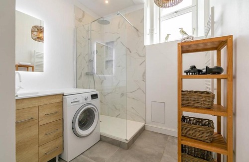 Montchapet Apartment | Le Victor Hugo