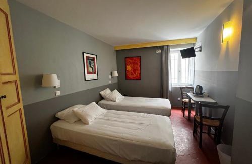 Aiguines Hotel | Le Vieux Château
