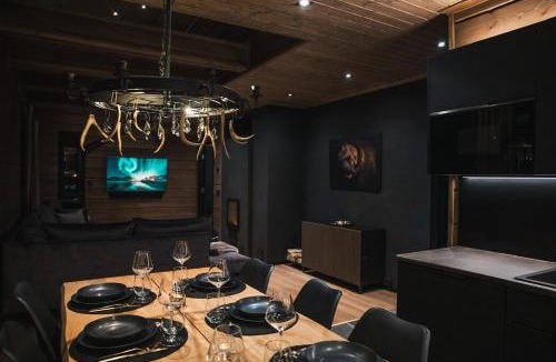 Sirkka Ski Chalet | Le-Villa Black
