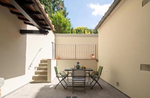 San Frediano Apartment | Le Volte by Mmega