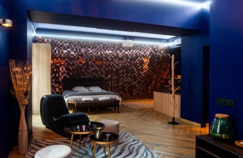 Downtown Angers Apartment | Le Voluptueux - Sauna - Jacuzzi - Centre-Ville