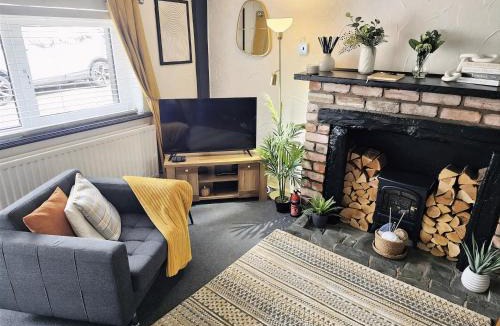 Stainburn House | Leaf Tree Cottage, Cosy Lakeland Retreat for Mountain, Coastal and Lakeside Breaks