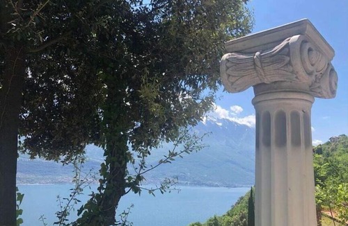 Tremosine Villa | Leandra Comfortable holiday residence