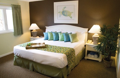 Surfside Beach Resort | Leave your worries at the door!