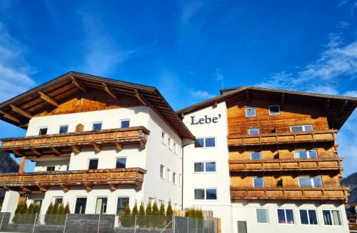 Schlitters Apartment | Lebe`schlitters - Das Ferienapartmenthaus im Zillertal