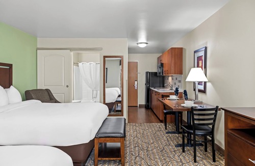 Vernal Hotel | Ledgestone Suites Hotel Vernal