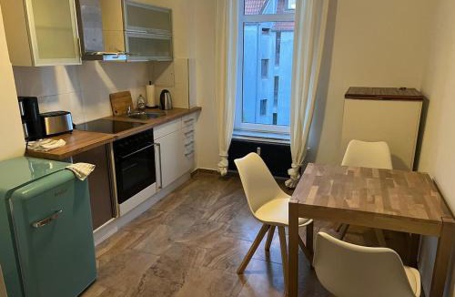 Goethestraße Apartment | Lee 42,8