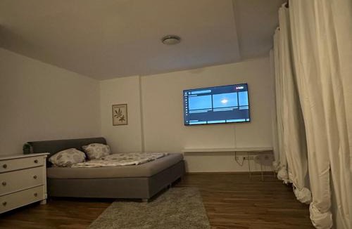 Goethestraße Apartment | Lee 42,8