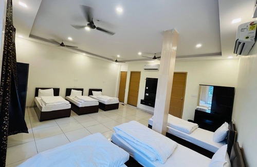 Bail Parao Resort | Lee Corbett Resort