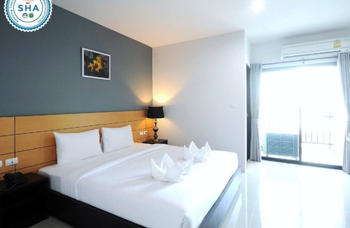 Makham Tia Hotel | Lee Hotel
