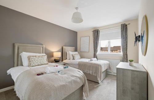 Coatbridge Apartment | Lees Apartment