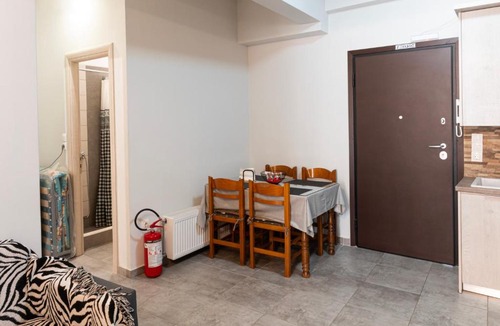 Peristeri Apartment | Lefko apartment