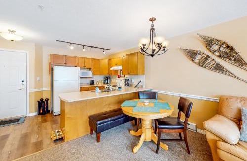 Big White Ski Resort Apartment | Legacy 303