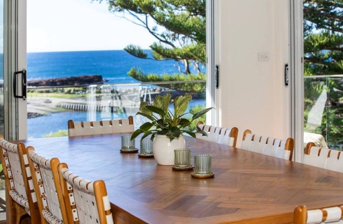 Shellharbour House | LegaSea Lodge - Beachfront