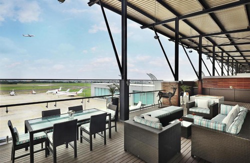 Lagos Hotel | Legend Hotel Lagos Airport, Curio Collection By Hilton