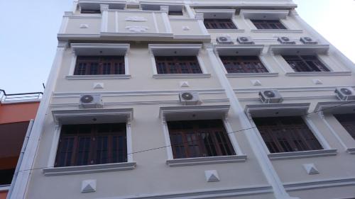 Makassar Hostel | Legenda Beril Hostel