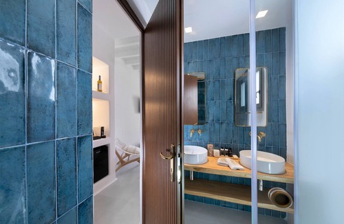 Plintri Hotel | Legendary Suites