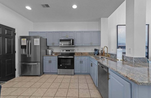 Red Hill House | Legends 4408 Unit C | Elegant Condo with Golf & Water Views Retreat!