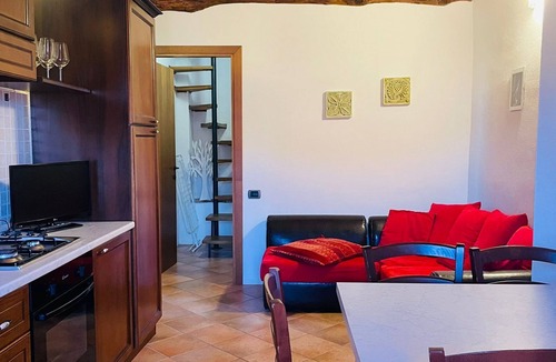 Montecastelli Apartment | Legible Butterfly