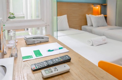 Bendungan Hilir Hotel | LeGreen Suite Poso