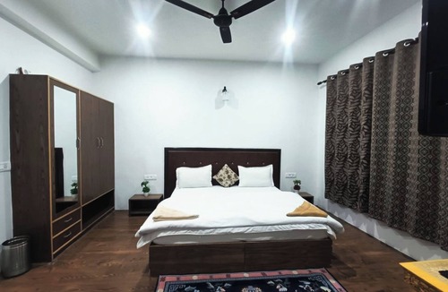 Leh Hotel | Leh Stumpa