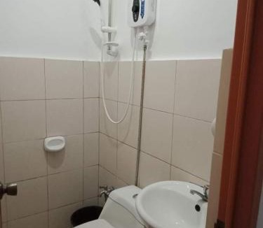 Digos City Hotel | Lei Kendee
