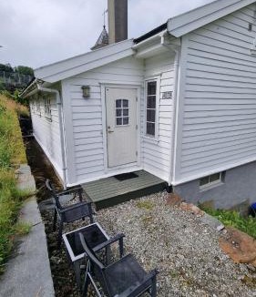 Ullensvang Apartment | Leilighet v Hardangerfjorden