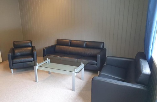 Leirvik Hostel | Leirvik i Sogn-Apartment