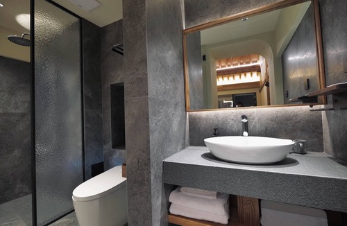 Caicun Hotel | Leisure Courtyard Seascape Designer Hotel-Free one-way airport transport for check in three consecutive nights