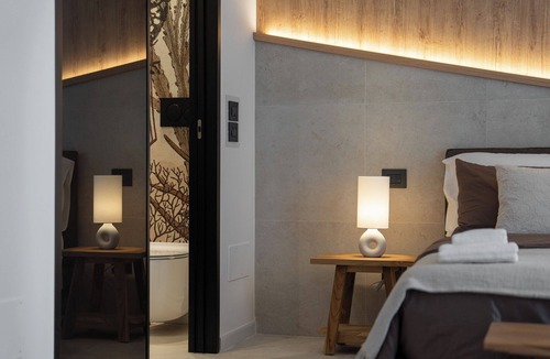Mola di Bari Bed & Breakfast | Leluan Bed & Breakfast