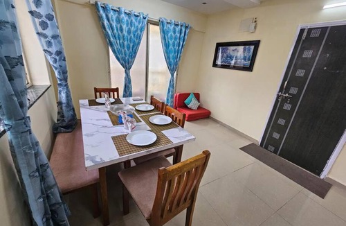 Pune Apartment | Lemon Grass