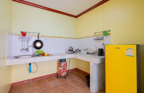 Nanai Road Hotel | Lemon House