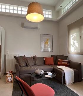 Khalandrion Apartment | Lemon & Roses
