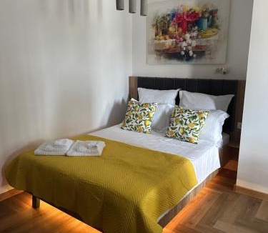 Saturn Apartment | Lemon Studio by the Sea