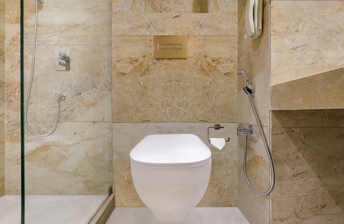 Agra Hotel | Lemon Tree Hotel Agra