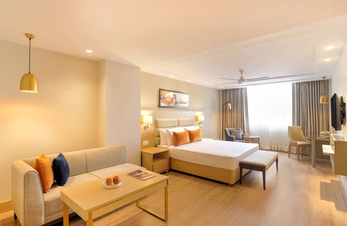 Aligarh Hotel | Lemon Tree Hotel Aligarh