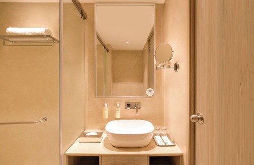 Jamnagar Hotel | Lemon Tree Hotel Jamnagar