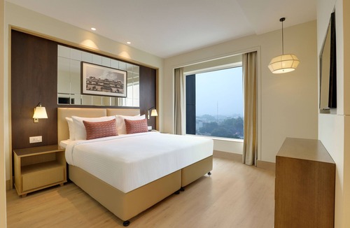 Jhansi Hotel | Lemon Tree Hotel Jhansi