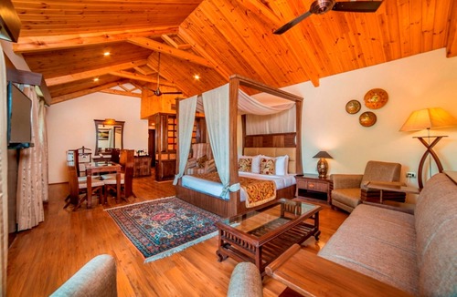 Srinagar Hotel | Lemon Tree Hotel Srinagar