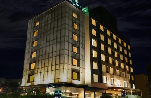 Viman Nagar Hotel | Lemon Tree Hotel Viman Nagar Pune
