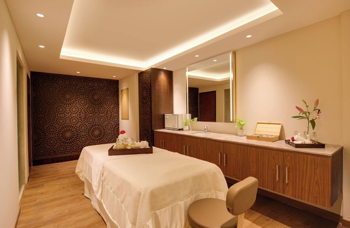 Gurugram Hotel | Lemon Tree Suites Gurugram