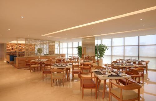 Gurugram Hotel | Lemon Tree Suites, Gurugram