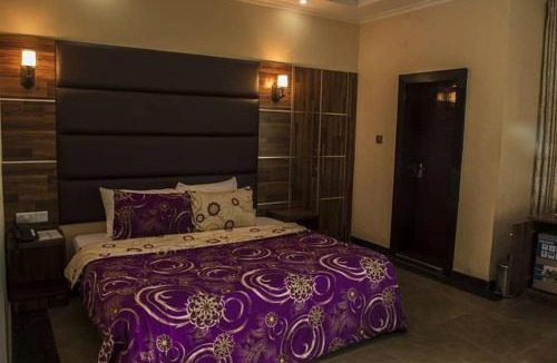 Kwara Hotel | LeMonet B&B Lodge